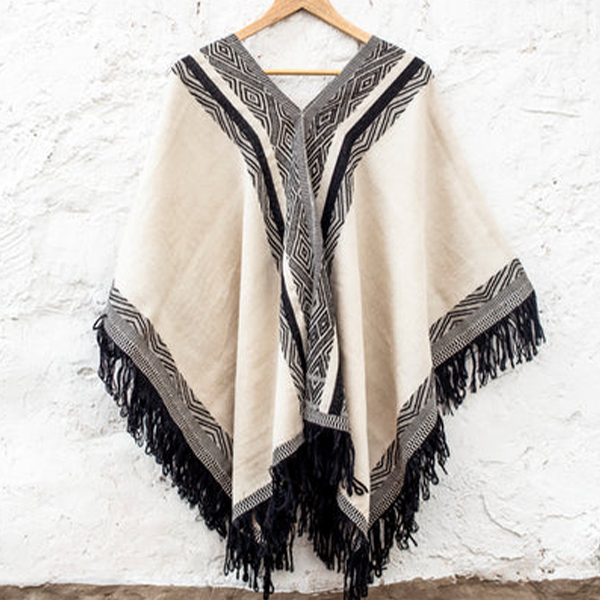 PONCHO DE ALPACA